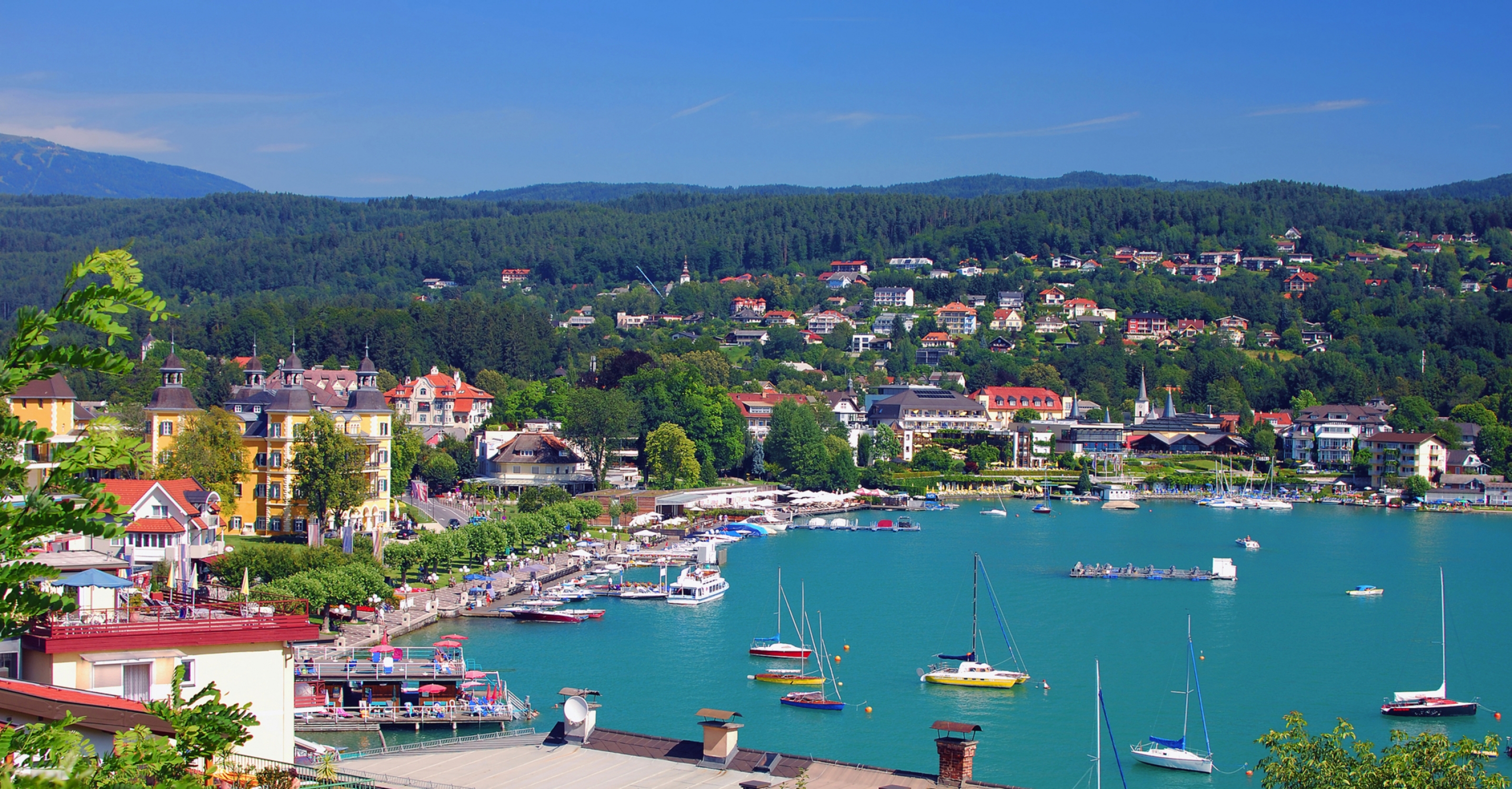 Blick über Velden am Wörthersee