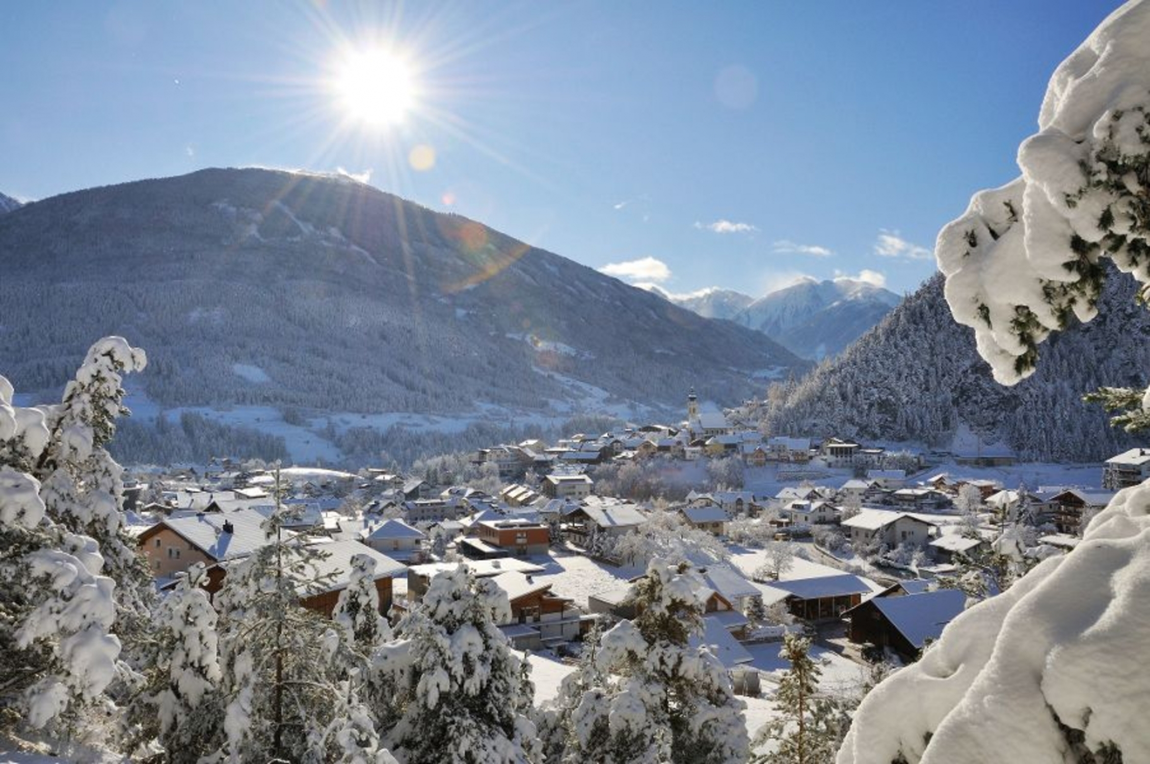 Blick auf Arzl im Pitztal
